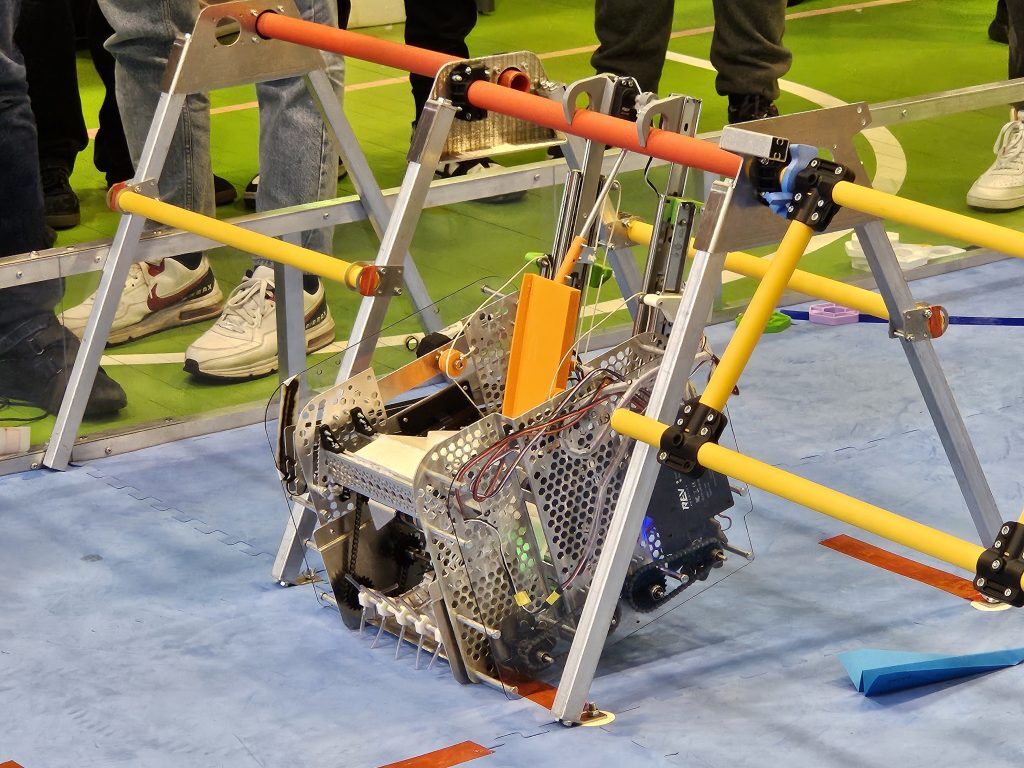 robotų varžybos 37